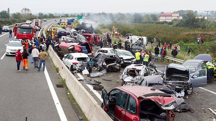 Kecelakaan Tabrakan Beruntun di Puncak, Polisi Bantah Pengemudi BMW Pegawai KPK