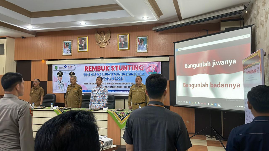 BKKBN Provinsi Riau Di Wakili M. Mulia Darma Hadiri Sekaligus Menjadi Pemateri Pertemuan Rembuk Stunting